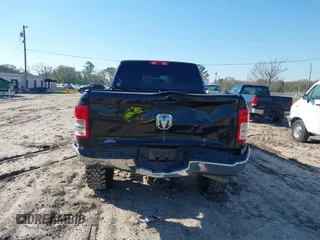 2020 Ram 2500 Big Horn with VIN 3C6UR5DL3LG159756, listed as a IAAI auction lot 41672866 with 89,417 mi miles and . Bid and sale history available at DreamBid. Image 6.