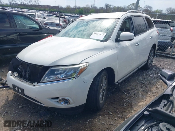 2016 Nissan Pathfinder S with VIN 5N1AR2MN0GC637700, listed as a IAAI auction lot 41899423 with Not provided miles and . Bid and sale history available at DreamBid. Image 18.