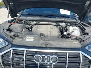 2021 Audi Q5 Premium with VIN WA1AAAFY0M2004865, listed as a IAAI auction lot 41935666 with 1 mi miles. Bid and sale history available at carsss.com. Image 10.