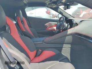 2020 Chevrolet Corvette 2LT with VIN 1G1Y72D47L5114052, listed as a Copart auction lot 68007553 with 5,933 mi miles. Bid and sale history available at carsss.com. Image 10.