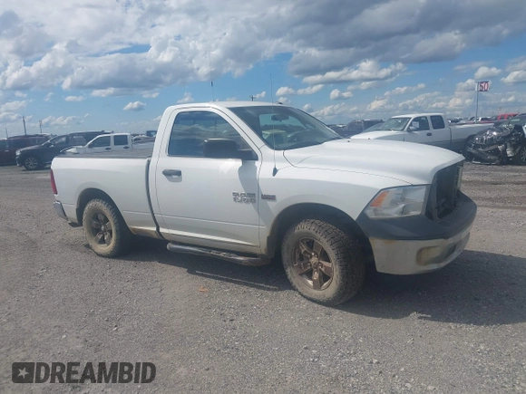 2015 Ram 1500 Tradesman z VIN 3C6JR6AT2FG554433, wystawiony jako IAAI lot #42114470 z przebiegiem Nie podano mil oraz . Historia ofert i sprzedaży dostępna na DreamBid. Obrazek 14.