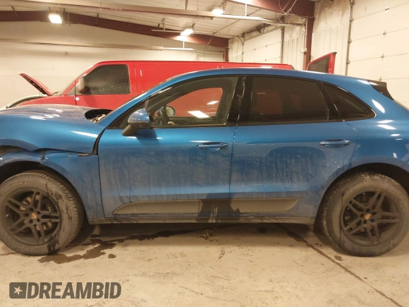 2017 Porsche Macan with VIN WP1AA2A53HLB03204, listed as a IAAI auction lot 41522839 with 79,369 mi miles and . Bid and sale history available at DreamBid. Image 14.