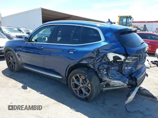 2023 BMW X3 sDrive30i z VIN 5UX43DP04P9P44100, wystawiony jako IAAI lot #42267136 z przebiegiem 28 618 mil mil oraz . Historia ofert i sprzedaży dostępna na DreamBid. Obrazek 3.