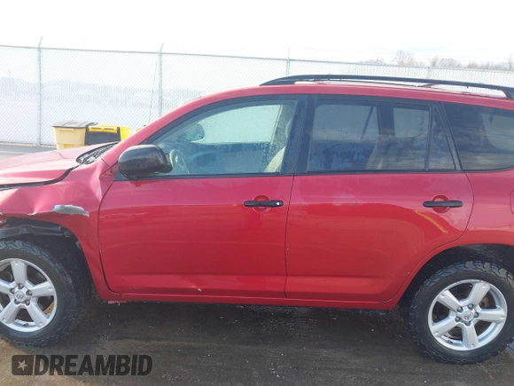 2008 Toyota RAV4 with VIN JTMBK33V086033312, listed as a IAAI auction lot 41898250 with 157,244 mi miles. Bid and sale history available at carsss.com. Image 14.
