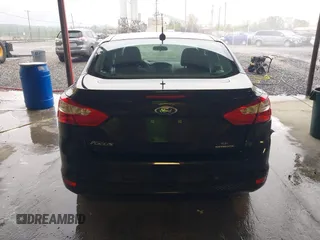 2013 Ford Focus SE with VIN 1FADP3F21DL333194, listed as a IAAI auction lot 42071641 with 107,912 mi miles. Bid and sale history available at carsss.com. Image 16.
