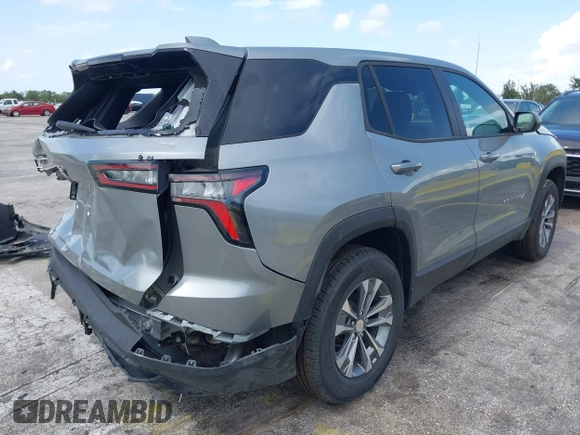 2025 Chevrolet Equinox AWD LT with VIN 3GNAXPEG9SL310420, listed as a IAAI auction lot 42640625 with 3,353 mi miles and . Bid and sale history available at DreamBid. Image 4.