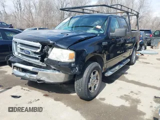 2008 Ford F-150 XLT with VIN 1FTPW14V98FB55518, listed as a IAAI auction lot 41803124 with 261,845 mi miles. Bid and sale history available at carsss.com. Image 18.