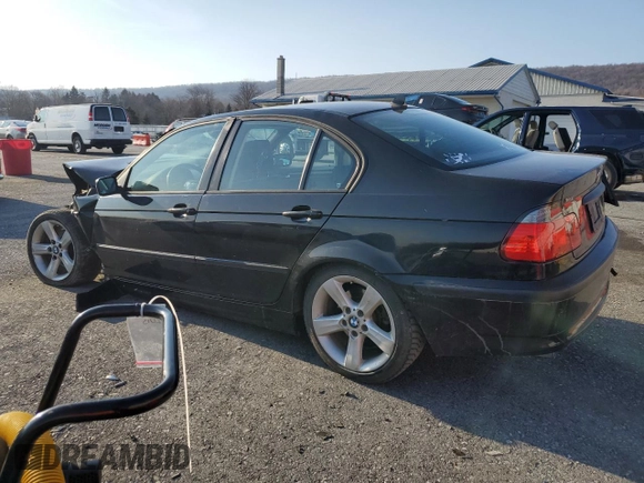 2005 BMW 3 Series 325i with VIN WBAEV33475KL64836, listed as a Copart auction lot 47637255 with 251,319 mi miles and Salvage Title. Bid and sale history available at carsss.com. Image 2.