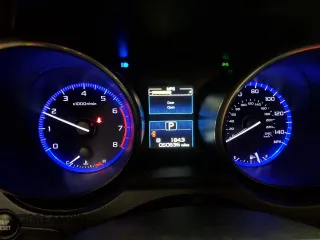 2017 Subaru Outback Premium z VIN 4S4BSACC3H3346998, wystawiony jako Copart lot #56209935 z przebiegiem 50 636 mil mil oraz Szkoda całkowita • Salvage title. Historia ofert i sprzedaży dostępna na DreamBid. Obrazek 9.
