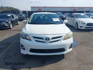 2013 Toyota Corolla L z VIN 5YFBU4EE9DP194743, wystawiony jako IAAI lot #41778458 z przebiegiem 148 767 mil mil oraz . Historia ofert i sprzedaży dostępna na DreamBid. Obrazek 12.