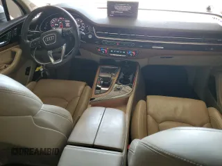 2017 Audi Q7 Prestige z VIN WA1VAAF70HD047931, wystawiony jako Copart lot #48360985 z przebiegiem 113 562 mil mil oraz Szkoda całkowita • Salvage title. Historia ofert i sprzedaży dostępna na DreamBid. Obrazek 8.