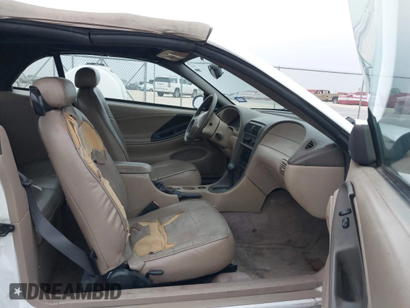 2001 Ford Mustang Deluxe с VIN 1FAFP44471F226003, выставлен на аукционе IAAI как лот 42079409 с пробегом 145 021 миль миль и . История ставок и продаж доступна на DreamBid. Изображение 5.