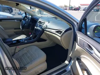 2016 Ford Fusion SE with VIN 3FA6P0H74GR106359, listed as a IAAI auction lot 42118469 with 158,622 mi miles and . Bid and sale history available at carsss.com. Image 5.
