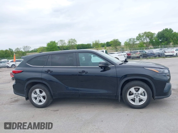 2023 Toyota Highlander L with VIN 5TDKDRBH2PS515299, listed as a IAAI auction lot 42336203 with 23,301 mi miles and . Bid and sale history available at DreamBid. Image 13.