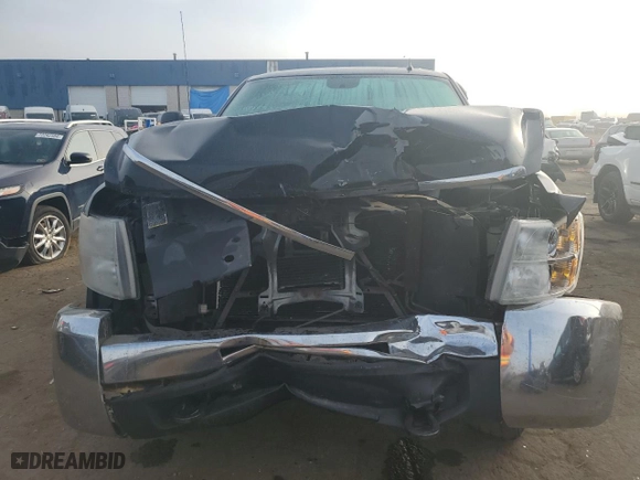 2008 Chevrolet Silverado 2500HD Work Truck with VIN 1GCHK23K58F189985, listed as a Copart auction lot 72391694 with 191,767 mi miles and Salvage Title. Bid and sale history available at carsss.com. Image 5.