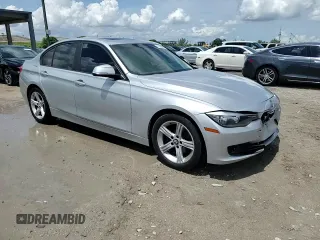2013 BMW 3 Series 328i with VIN WBA3C1G52DNR49440, listed as a Copart auction lot 61546685 with 118,308 mi miles and Salvage title. Bid and sale history available at DreamBid. Image 13.