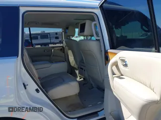 2013 Infiniti QX56 с VIN JN8AZ2NF5D9531476, выставлен на аукционе IAAI как лот 42215462 с пробегом 180 062 миль миль и . История ставок и продаж доступна на DreamBid. Изображение 8.