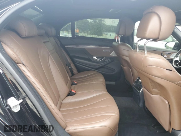 2016 Mercedes-Benz S 550 z VIN WDDUG8FB8GA203281, wystawiony jako Copart lot #59143555 z przebiegiem 69 821 mil mil oraz Szkoda całkowita • Salvage title. Historia ofert i sprzedaży dostępna na DreamBid. Obrazek 10.