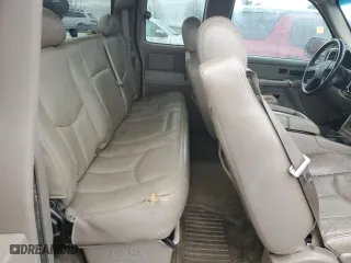 2006 Chevrolet Silverado 1500 LT1 with VIN 2GCEC19T861138804, listed as a Copart auction lot 43200825 with 255,642 mi miles and Salvage Title. Bid and sale history available at carsss.com. Image 10.