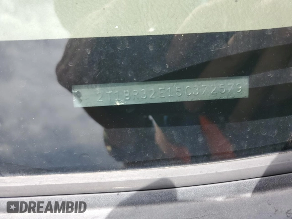 2005 Toyota Corolla CE with VIN 2T1BR32E15C372579, listed as a Copart auction lot 62933485 with 213,193 mi miles and Salvage title. Bid and sale history available at DreamBid. Image 12.