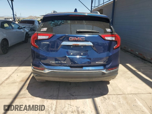 2023 GMC Terrain SLT z VIN 3GKALVEGXPL190082, wystawiony jako Copart lot #56948515 z przebiegiem 39 841 mil mil oraz Szkoda całkowita • Salvage title. Historia ofert i sprzedaży dostępna na DreamBid. Obrazek 6.