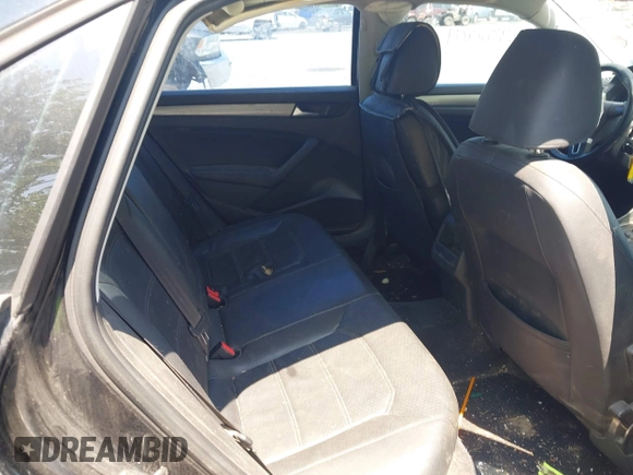 2014 Volkswagen Passat S с VIN 1VWAP7A31EC003851, выставлен на аукционе IAAI как лот 42392804 с пробегом 156 302 миль миль и . История ставок и продаж доступна на DreamBid. Изображение 8.