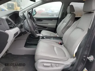 2018 Honda Odyssey EX-L with VIN 5FNRL6H77JB090625, listed as a Copart auction lot 84231104 with 92,413 mi miles and Salvage Title. Bid and sale history available at carsss.com. Image 7.