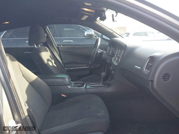 2012 Dodge Charger SE with VIN 2C3CDXBG2CH297166, listed as a IAAI auction lot 41992613 with 136,755 mi miles. Bid and sale history available at carsss.com. Image 5.