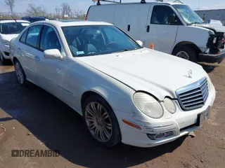 2008 Mercedes-Benz E-Class Luxury 3.5L with VIN WDBUF87X78B359846, listed as a IAAI auction lot 41942930 with 208,356 mi miles. Bid and sale history available at carsss.com. Image 1.