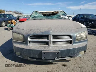 2008 Dodge Charger z VIN 2B3KA43G38H199897, wystawiony jako Copart lot #78570024 z przebiegiem Nie podano mil oraz Szkoda całkowita • Salvage title. Historia ofert i sprzedaży dostępna na DreamBid. Obrazek 5.