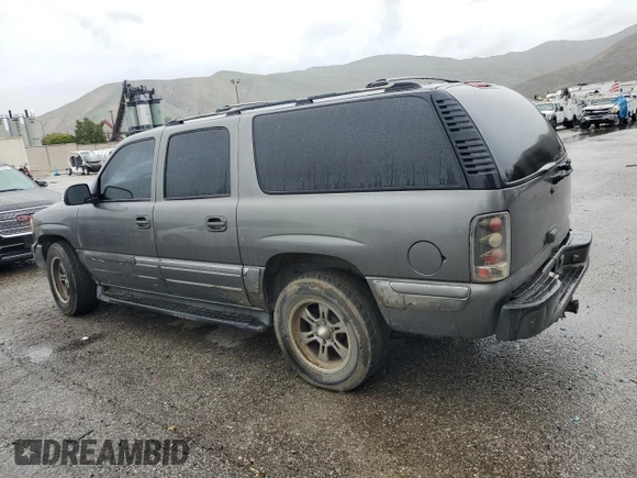 2001 GMC Yukon XL SLT with VIN 3GKEC16T51G266278, listed as a Copart auction lot 47856765 with 251,243 mi miles and Salvage Title. Bid and sale history available at carsss.com. Image 2.