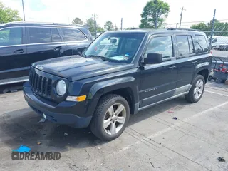 2011 Jeep Patriot Latitude with VIN 1J4NF1GB1BD100499, listed as a IAAI auction lot 42113428 with 195,123 mi miles and . Bid and sale history available at carsss.com. Image 2.