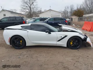 2015 Chevrolet Corvette Z51 2LT with VIN 1G1YK2D72F5122718, listed as a IAAI auction lot 41675614 with 62,381 mi miles. Bid and sale history available at carsss.com. Image 12.