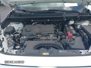 2021 Toyota RAV4 XLE with VIN 2T3W1RFV1MC136218, listed as a IAAI auction lot 42507539 with 32,351 mi miles and . Bid and sale history available at DreamBid. Image 10.