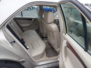 1998 Mercedes-Benz C 230/260/280/320 with VIN WDBHA23G8WA610332, listed as a IAAI auction lot 41772716 with 248,664 mi miles and . Bid and sale history available at carsss.com. Image 8.