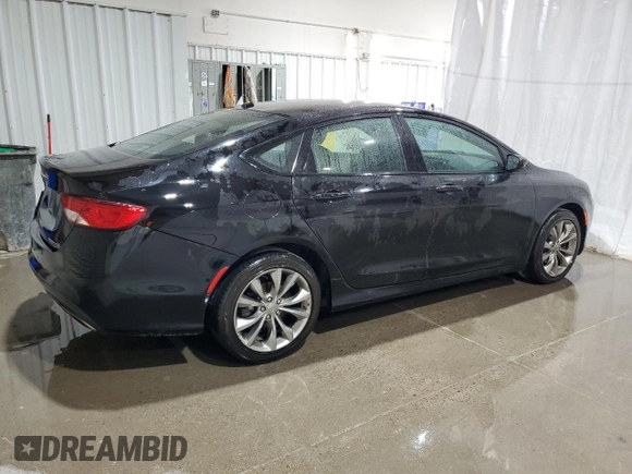 2015 Chrysler 200 S z VIN 1C3CCCBB3FN629045, wystawiony jako Copart lot #60841335 z przebiegiem 114 966 mil mil oraz Szkoda całkowita • Salvage title. Historia ofert i sprzedaży dostępna na DreamBid. Obrazek 3.