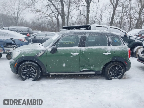 2015 MINI Countryman S z VIN WMWZC5C59FWP48946, wystawiony jako IAAI lot #41298127 z przebiegiem 106 293 mil mil oraz . Historia ofert i sprzedaży dostępna na DreamBid. Obrazek 14.