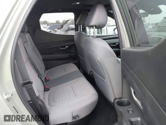 2022 Hyundai Santa Cruz SEL z VIN 5NTJCDAE1NH032206, wystawiony jako IAAI lot #40698704 z przebiegiem 40 182 mil mil oraz . Historia ofert i sprzedaży dostępna na DreamBid. Obrazek 8.