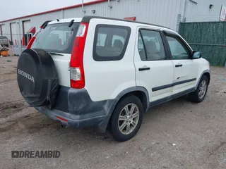 2006 Honda CR-V LX with VIN JHLRD78546C038040, listed as a IAAI auction lot 42196762 with 339,498 mi miles and . Bid and sale history available at carsss.com. Image 4.
