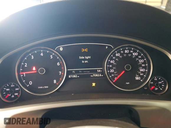 2015 Volkswagen Touareg Sport with VIN WVGEF9BP3FD003121, listed as a Copart auction lot 50572505 with 87,082 mi miles and Salvage title. Bid and sale history available at DreamBid. Image 9.