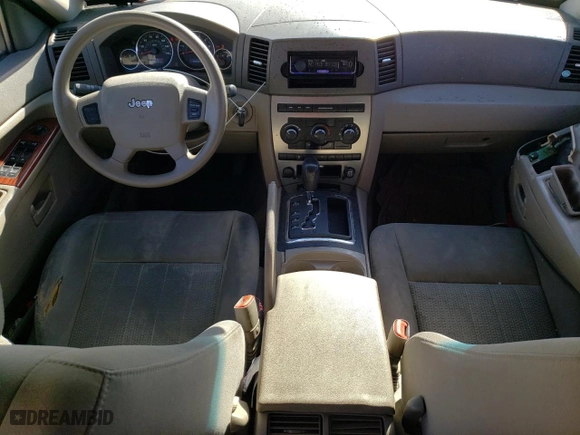 2007 Jeep Grand Cherokee Laredo with VIN 1J8GS48K97C653353, listed as a Copart auction lot 47216485 with 204,609 mi miles and Salvage Title. Bid and sale history available at carsss.com. Image 8.
