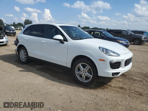 2017 Porsche Cayenne с VIN WP1AA2A21HKA82221, выставлен на аукционе Copart как лот 62022355 с пробегом 122 965 миль миль и Списание • Salvage title. История ставок и продаж доступна на DreamBid. Изображение 4.
