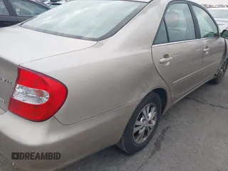 2004 Toyota Camry LE with VIN 4T1BF32K44U069081, listed as a IAAI auction lot 41460767 with 204,992 mi miles and . Bid and sale history available at carsss.com. Image 17.