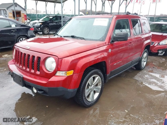 2014 Jeep Patriot Latitude with VIN 1C4NJRFB6ED507548, listed as a IAAI auction lot 41344760 with 120,339 mi miles. Bid and sale history available at carsss.com. Image 2.