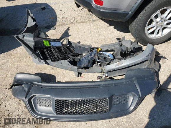 2019 Jeep Grand Cherokee Altitude z VIN 1C4RJFAG0KC653156, wystawiony jako Copart lot #48579285 z przebiegiem Nie podano mil oraz Szkoda całkowita • Salvage title. Historia ofert i sprzedaży dostępna na DreamBid. Obrazek 13.