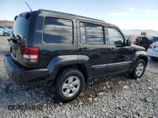 2012 Jeep Liberty Sport z VIN 1C4PJMAK2CW209468, wystawiony jako Copart lot #60091085 z przebiegiem 133 975 mil mil oraz Szkoda całkowita • Salvage title. Historia ofert i sprzedaży dostępna na DreamBid. Obrazek 3.