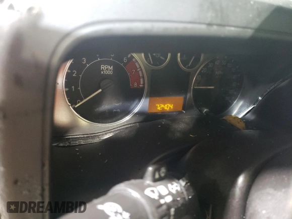2008 Hummer H3 SUV with VIN 5GTEN13E288176624, listed as a Copart auction lot 82398294 with 72,404 mi miles and Salvage Title. Bid and sale history available at DreamBid. Image 9.