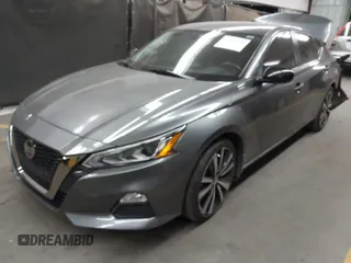 2022 Nissan Altima SR z VIN 1N4BL4CV8NN414447, wystawiony jako IAAI lot #42047746 z przebiegiem 52 389 mil mil oraz . Historia ofert i sprzedaży dostępna na DreamBid. Obrazek 2.