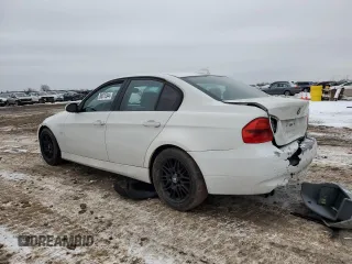 2006 BMW 3 Series 325xi with VIN WBAVD13556KV02729, listed as a Copart auction lot 86075344 with 236,195 mi miles and Salvage Title. Bid and sale history available at carsss.com. Image 2.
