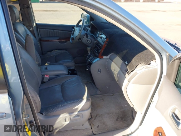 2005 Toyota Sienna XLE with VIN 5TDZA22C55S270952, listed as a IAAI auction lot 42165615 with 98,021 mi miles. Bid and sale history available at carsss.com. Image 5.